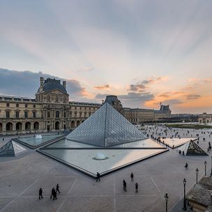 루브르 박물관