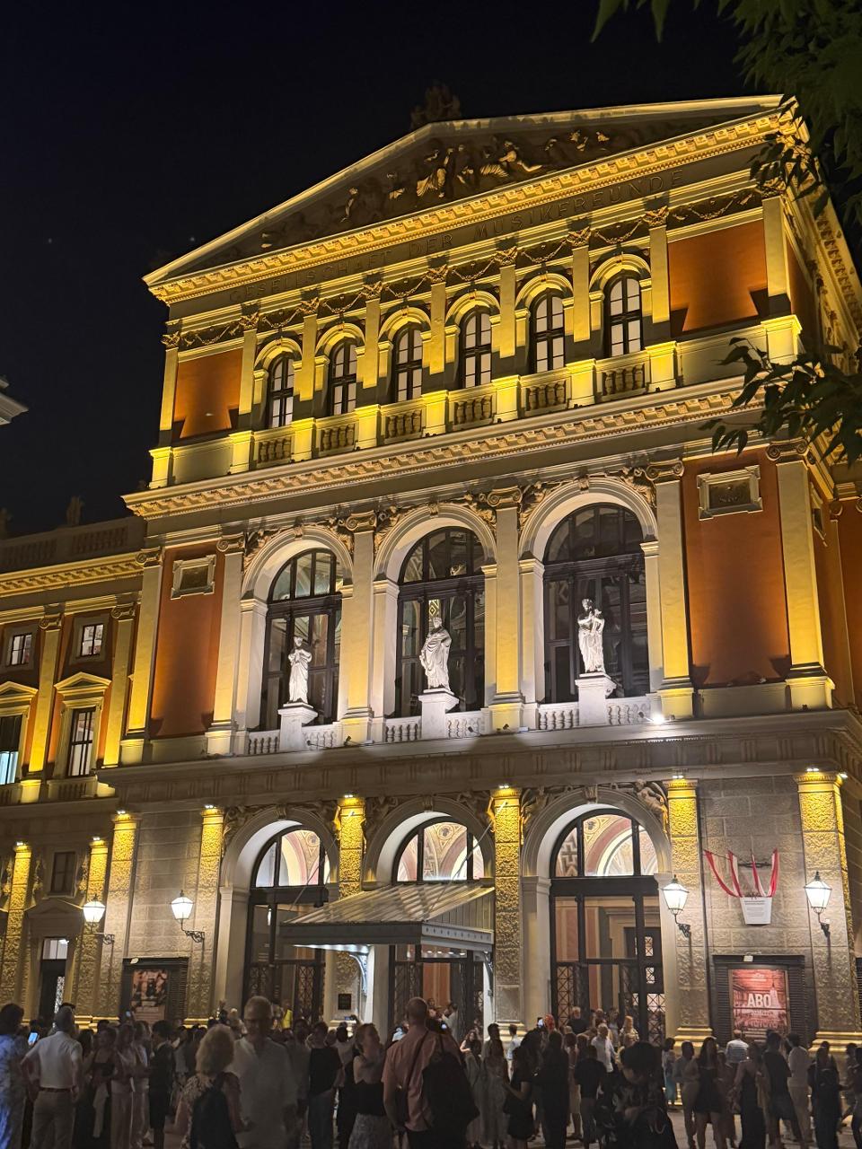 poto review image