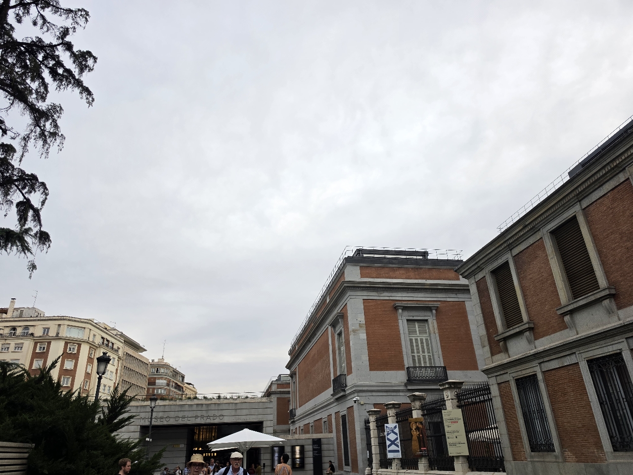 poto review image