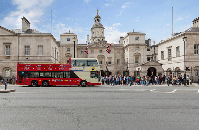 ロンドン・シティ観光シティツアーバス