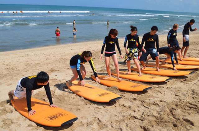 발리 오디세이 서핑 스쿨 서핑 강습