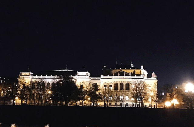 [하이프라하] 유럽 3대 야경! 아름다운 프라하 밤 산책 + 1시간 크루즈 투어