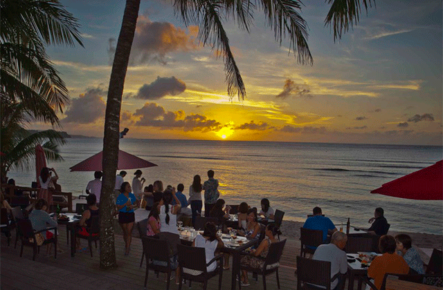 グアム·ザ·ビーチ·バー&レストラン·サーフ&ターフ·スペシャルセット
