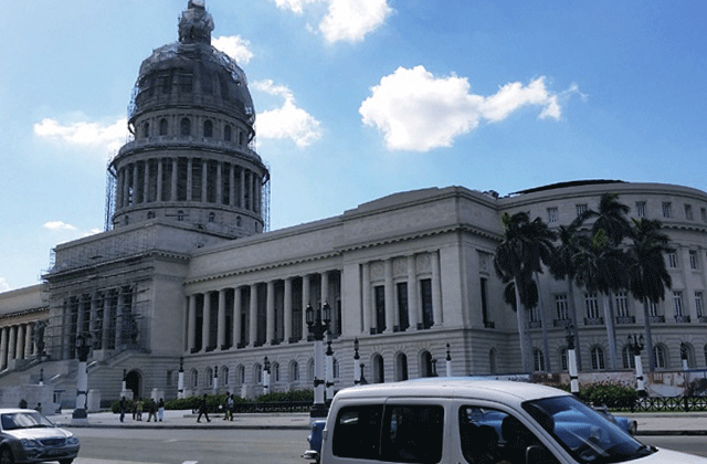 올드 아바나 워킹 투어 (한국어 가이드)