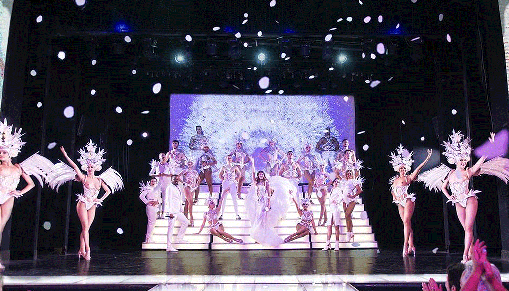 Paradis Latin Show Ticket & Champagne Package in Paris