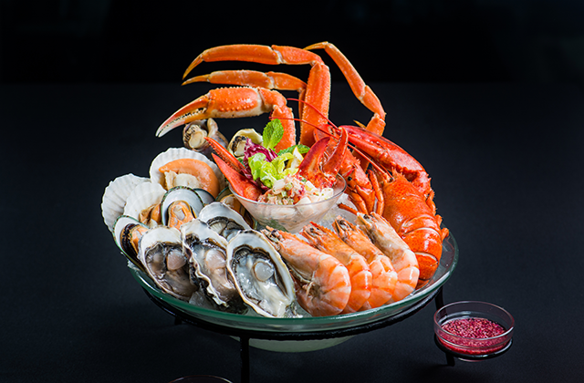 Macau Tower 360° Cafe Buffet with Observation Deck Admission