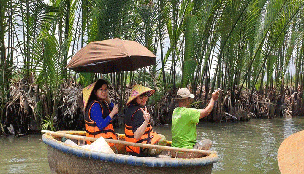 호이안 아일랜드 & 컨트리사이드 스쿠터 투어