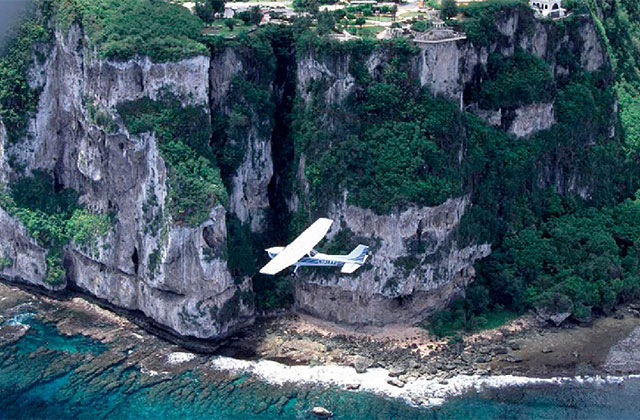 괌 경비행기 체험 (어린이 파일럿 면허증 제공)