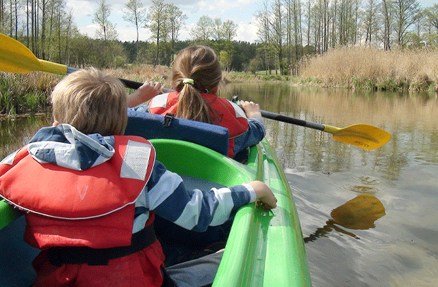 프라하 사자바 강을 따라 카누 투어