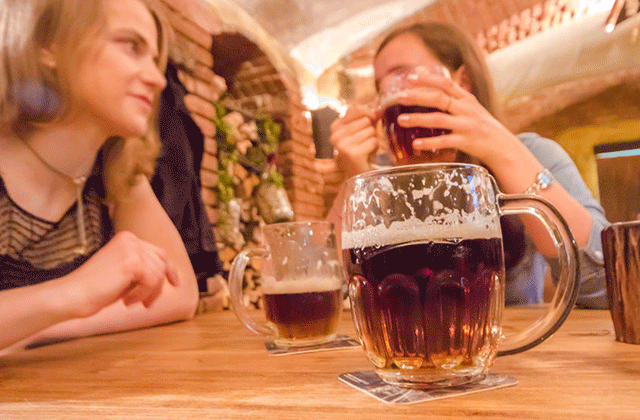 プラハ・チェコ料理と一緒に楽しむビールツアー