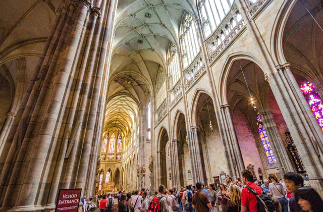 プラハ城・公式ガイドツアー