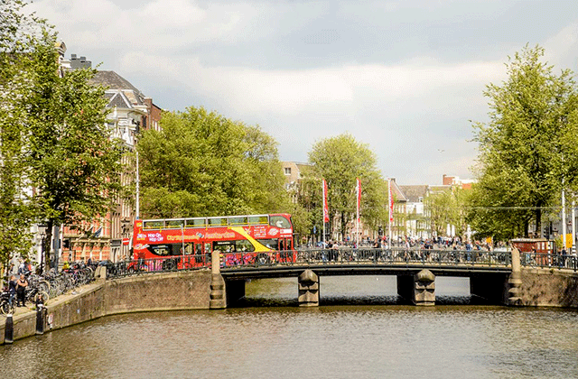 アムステルダム・シティツアーバス＆クルーズ - 24時間