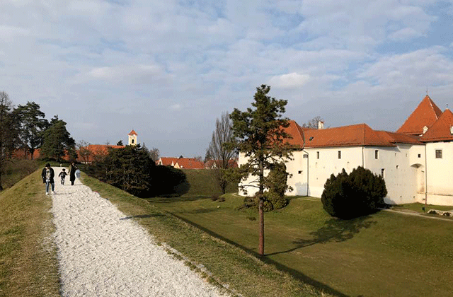 트라코스찬 성 & 바라즈딘 투어 (자그레브 출발)