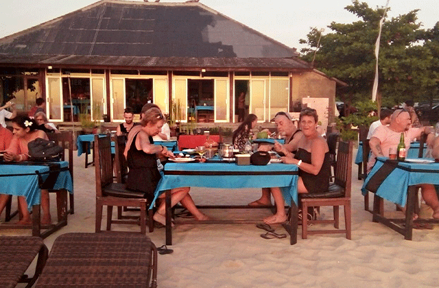 울루와트 선셋 케착댄스 공연 & 짐바란 해산물 디너 프라이빗 단독 투어