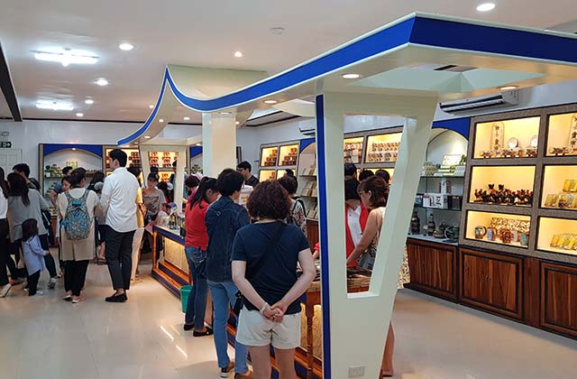 Boracay: Cafe One Lounge Ticket (Kalibo International Airport)