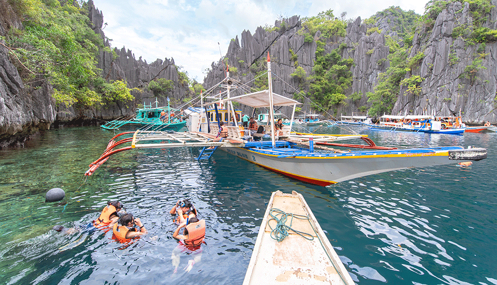 Palawan: Coron Coral Garden & Shipwreck Hopping Tour