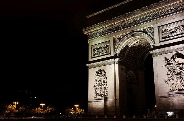 [제이스마트] 파리 시내 야경 워킹 투어 (에펠탑, 개선문, 샹젤리제, 콩코르드, 루브르)