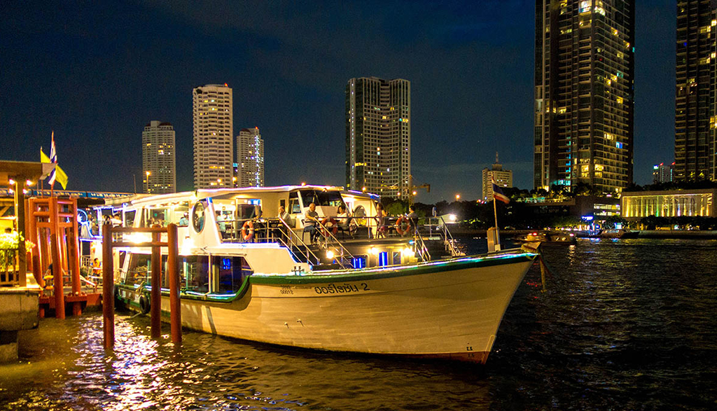 バンコク・シャングリラ・ホライゾンディナークルーズ