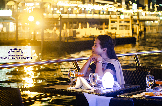 방콕 차오프라야 프린세스 선셋/디너 크루즈