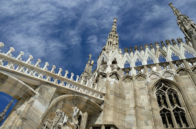 Milan Airport Premium Pick-up Service (Private Vehicle)