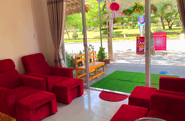 ホイアン・アンバンビーチキングスパ