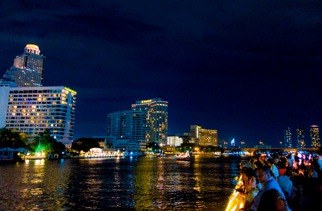 방콕 화이트 오키드 선셋/디너 크루즈 (맥주 무제한)
