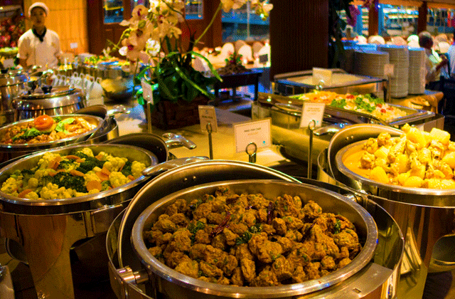 방콕 화이트 오키드 선셋/디너 크루즈 (맥주 무제한)