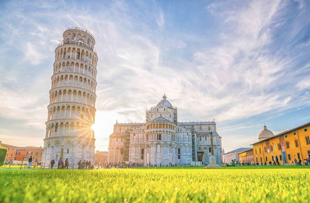 Pisa Cathedral Guided Tour & Wine Tasting (Leaning Tower of Pisa Ticket)