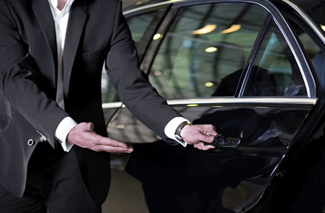 Granada Airport Private Transfer (Sedan / Minivan)