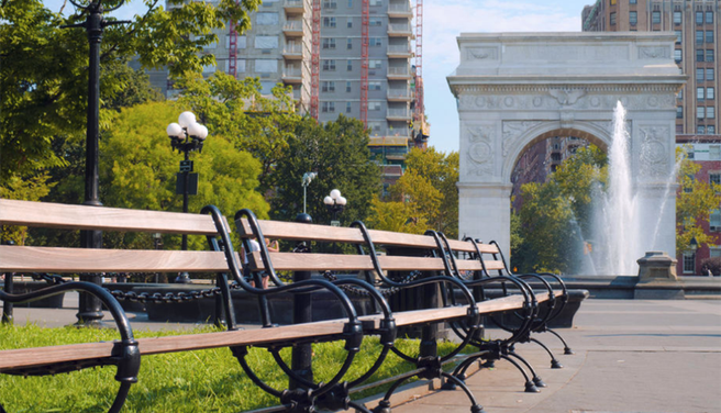 Greenwich Village Walking Tour in New York (English)