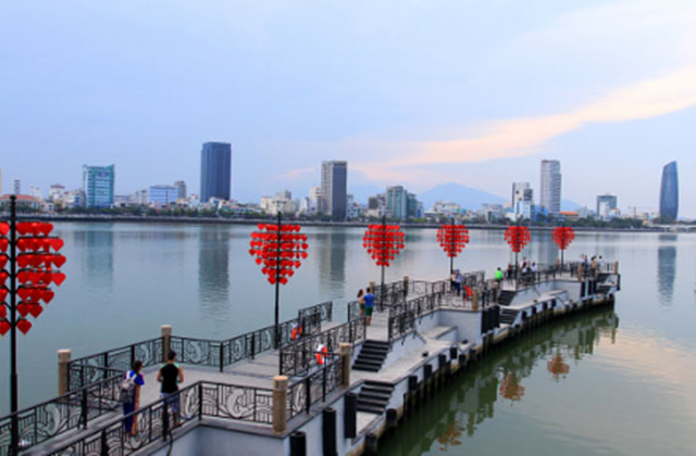 다낭 오행산과 시내 투어