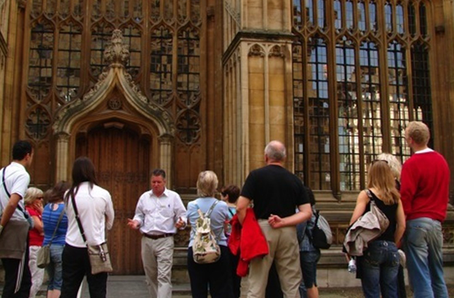 Oxford University & City Walking Tour