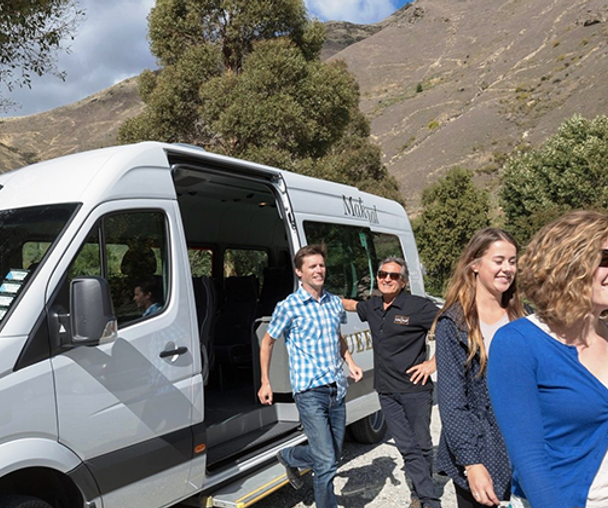 activity_detail_image