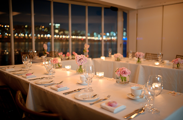 서울 압구정 한강 오엔 선상 레스토랑