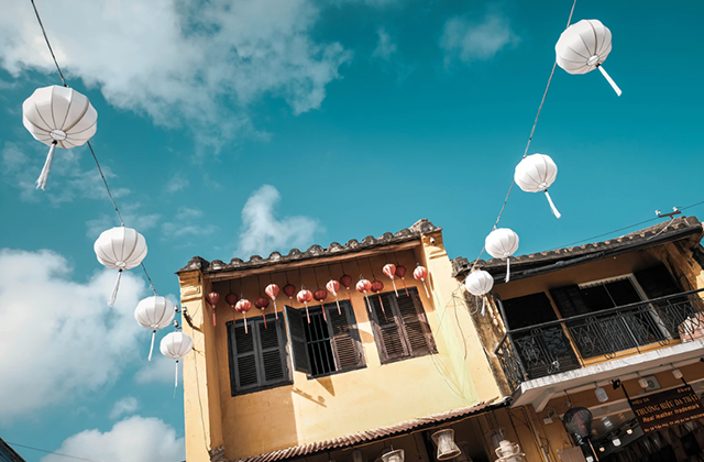 다낭 출발: 호이안 올드타운 야경과 소원초 체험 투어