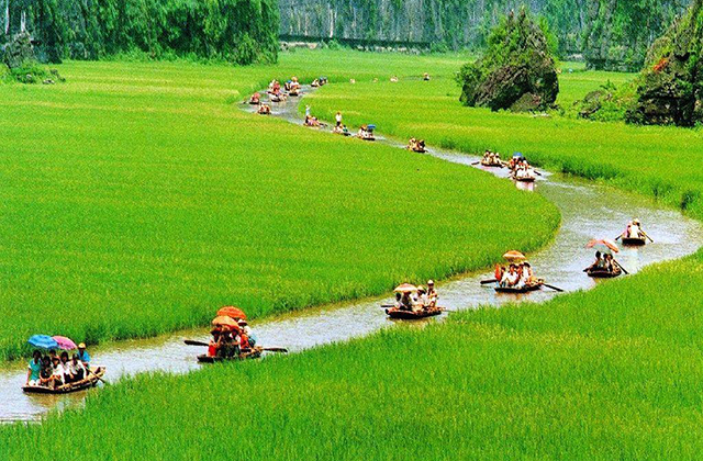 하노이 흐엉사 보트투어 & 흐엉틱 동굴 트레킹 투어