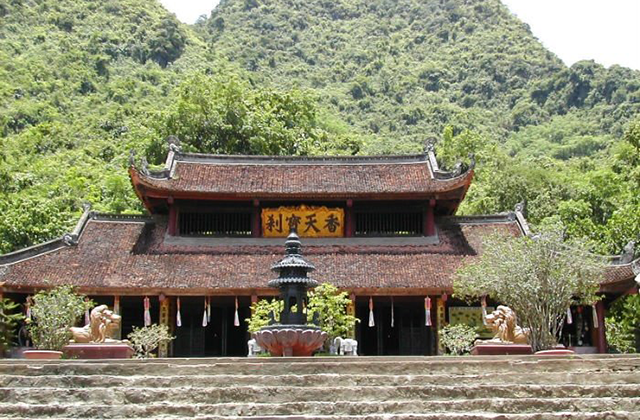 하노이 흐엉사 보트투어 & 흐엉틱 동굴 트레킹 투어