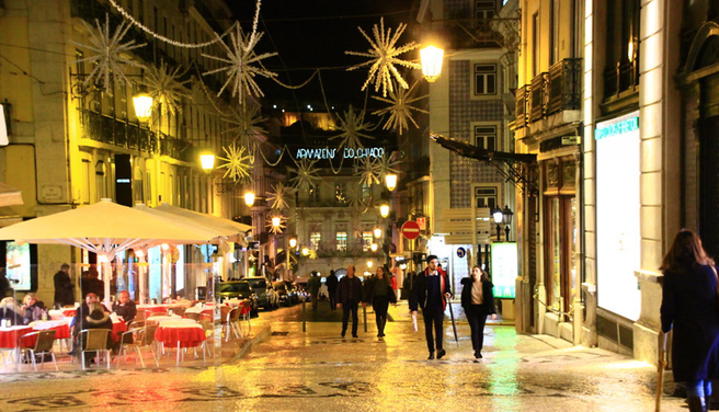 리스본 별빛 아래 함께 걷는 야경 투어 - 문학 그리고 파두