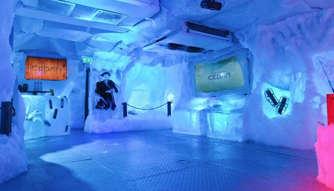 Amsterdam Xtracold Icebar Ticket (3 Free Drinks)