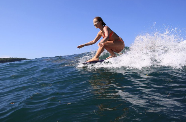 Busan: Surf Bay Surfing Lesson with Free Surfing at Songjeong Beach