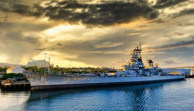 LA USS アイオワ戦艦博物館 ファストトラック入場チケット