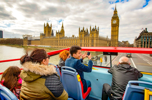 ロンドン・シティサイトシーイングホップオンホップオフバス＆テムズ川クルーズ(24/48時間)
