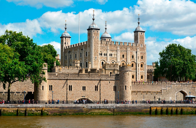 ロンドン・シティサイトシーイングホップオンホップオフバス＆テムズ川クルーズ(24/48時間)