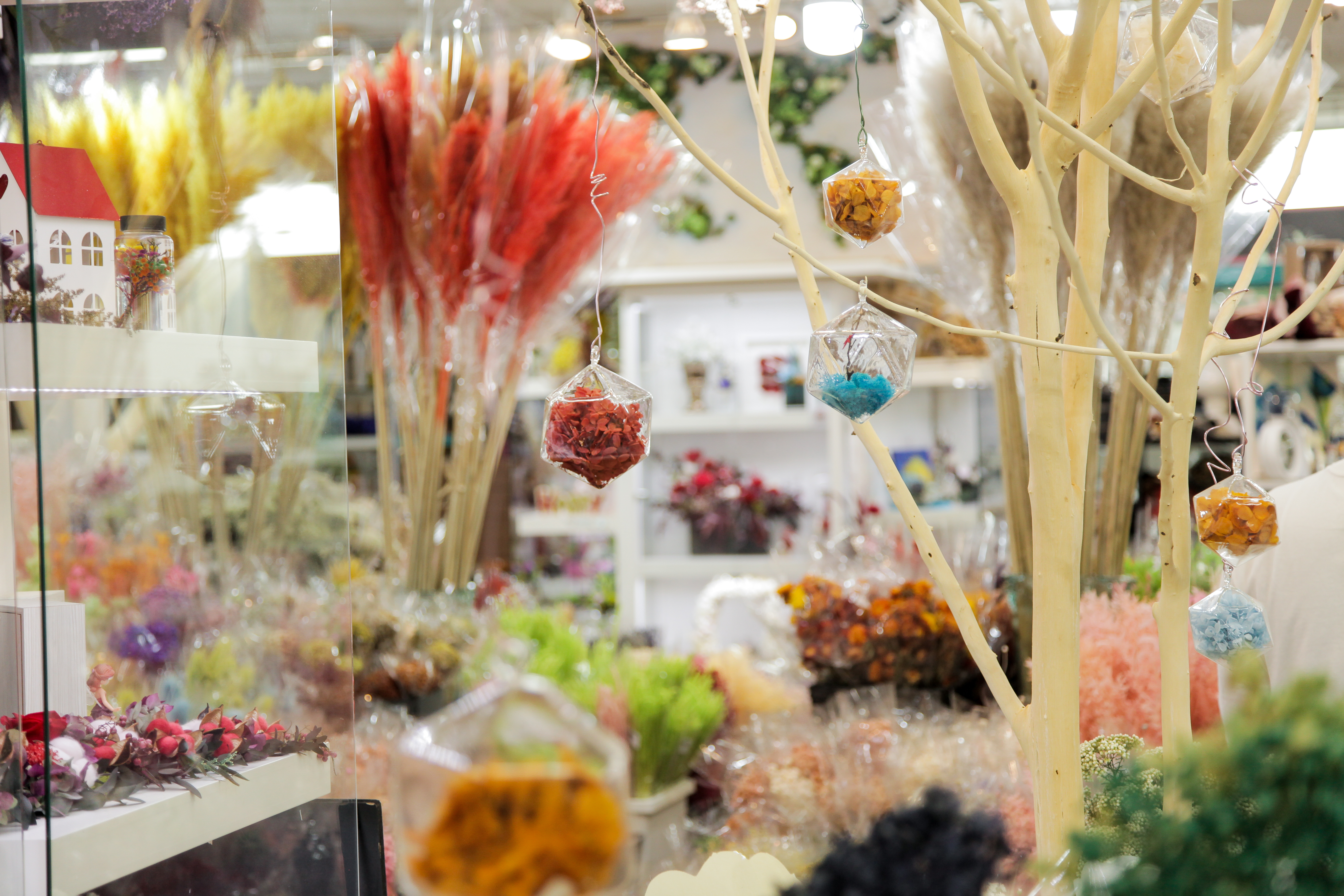 Yangjae Flower Market Tour & Floral Design Class