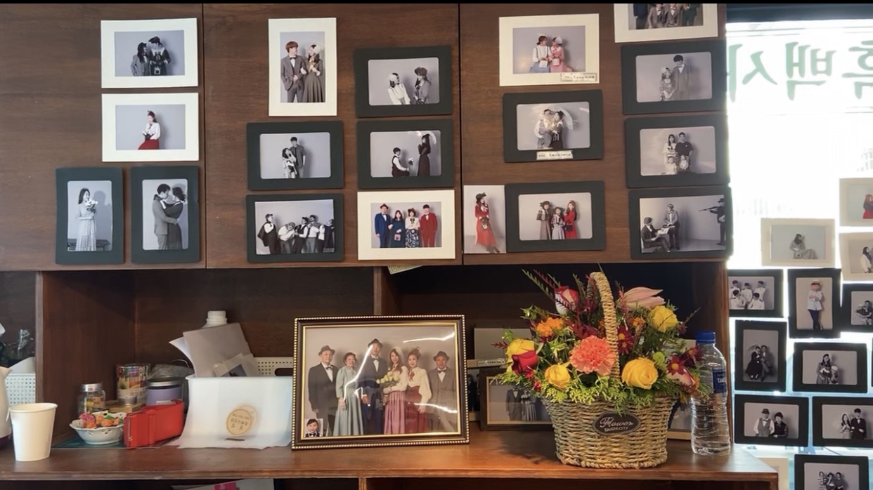 인천 차이나타운 '경성흑백사진관' 흑백사진 체험