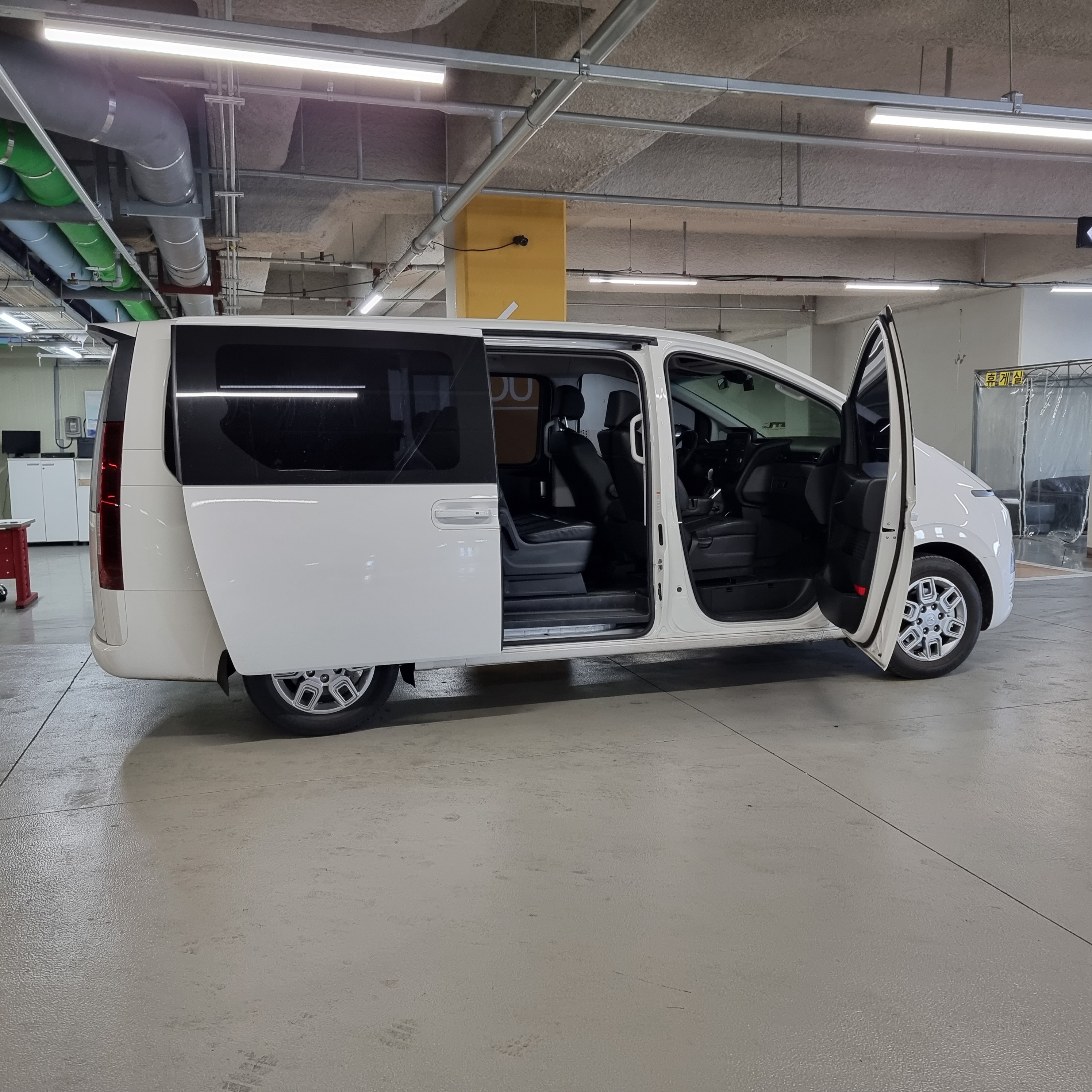 김포공항 실내 주차장 할인권 & 무료 픽업 서비스