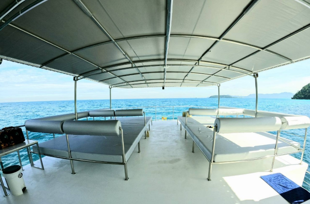 파타야 요트 & 스노클링 투어