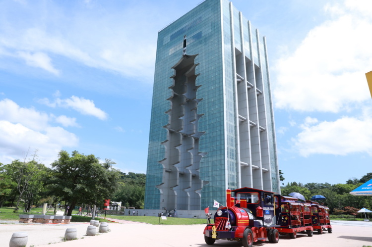 activity_detail_image