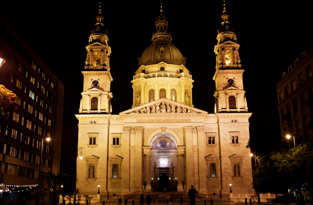 밤에 보는 부다페스트의 매력 야경투어 (소그룹 투어 & 전용 차량 숙소 샌딩)