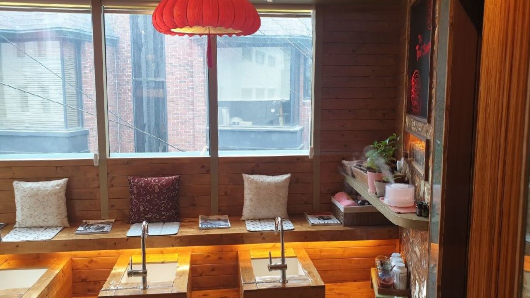 서울 더풋샵 신사가로수점 (10% 할인)